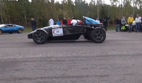 Video: Ariel Atom Turbo vs SAAB-powered Westfield Seiw