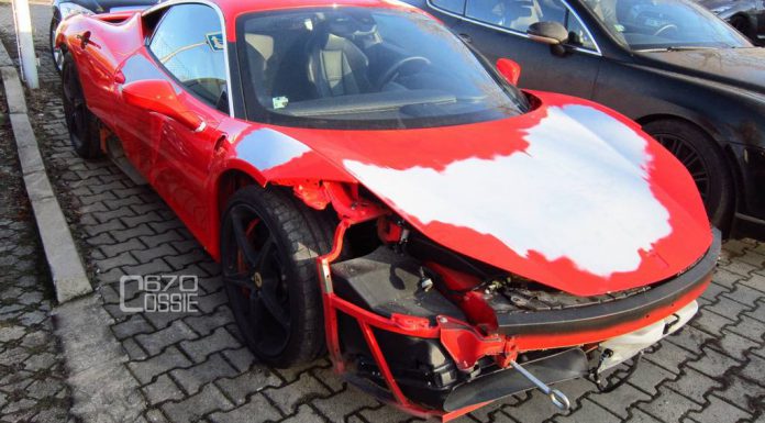 Car Crash: Smashed Ferrari 458 Italia in Prague