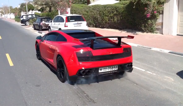 Video: Crazy Lamborghini Gallardo LP570-4 Super Trofeo Stradale Launch Control