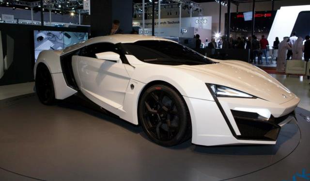 W Motors LykanHypersport