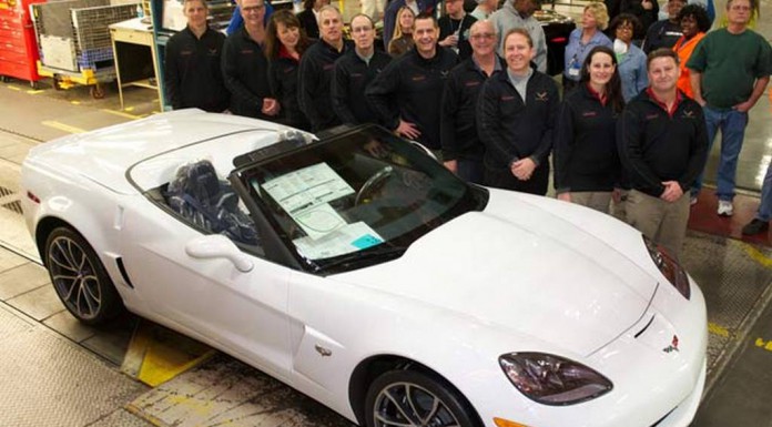 Final Chevrolet Corvette C6 Rolls off the Production Line