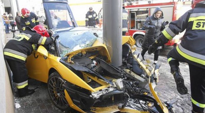 Car Crash: Lamborghini Gallardo Superleggera Destroyed in Poland