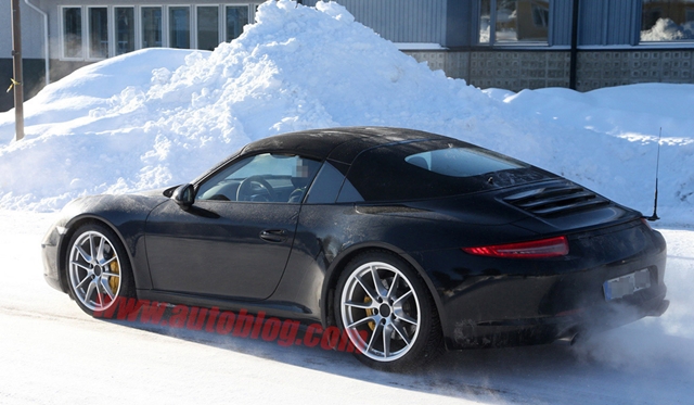 Spyshots: Porsche 991 Targa in the Snow
