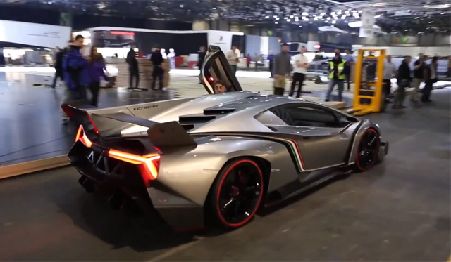 Video: Lamborghini Veneno Being Reversed From Geneva Motor Show 2013