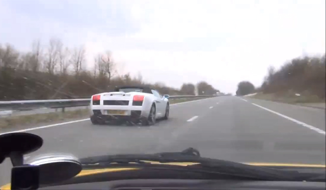 Video: Lamborghini Gallardo 180mph Flyby