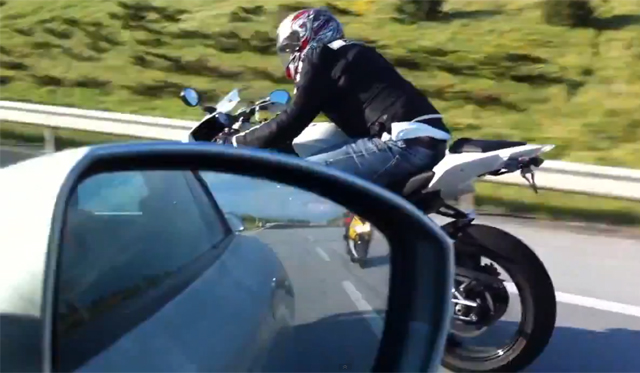 Video: Nissan GT-R Races BMW S1000RR and Yamaha R1