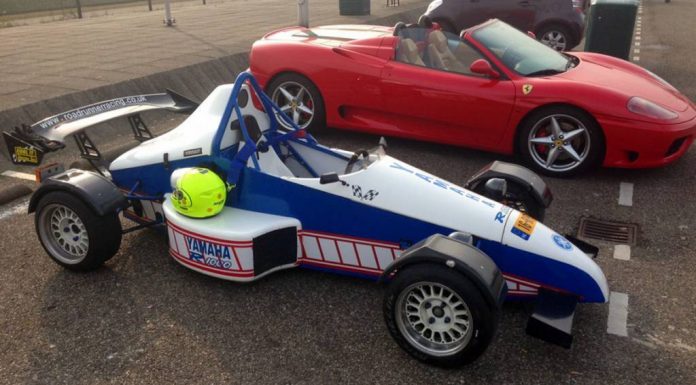 Video: Roadrunner R1 Track car Meets Ferrari 360 Spider