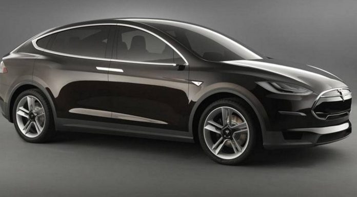 Tesla Model X Pushed Back one Year