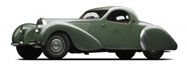 1939_Bugatti_T57C_Vanvooren-front