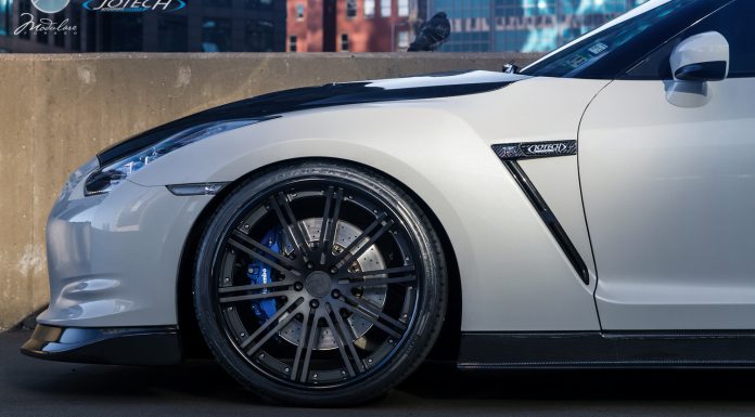 Gallery: Nissan GT-R by Jotech Motorsports on Modulare C13-DC Wheels