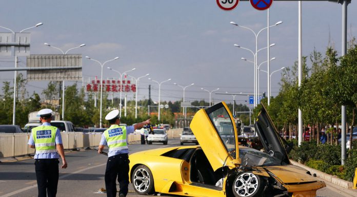 Car Crash: Yellow Lamborghini Murcielago Destroyed in China