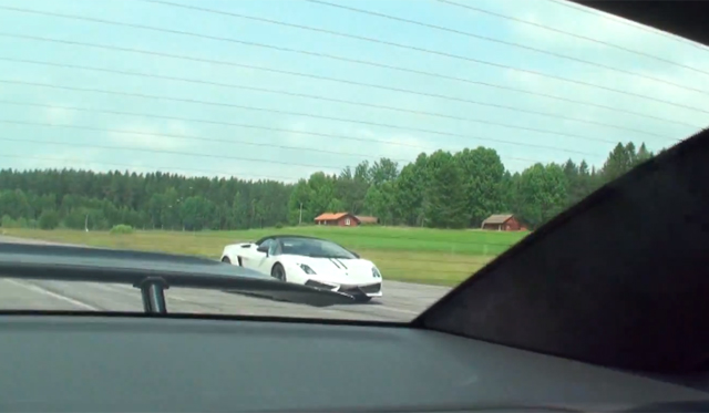 Video: Lamborghini Gallardo LP570-4 Performante vs Mercedes SL65 AMG Black