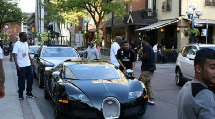 Drake Spotted in his new Bugatti Veyron