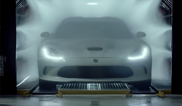 Video: First 2013 SRT Viper Commercial