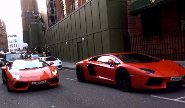 Video: Eleven Lamborghini Aventador's Spotted in London in two Hours