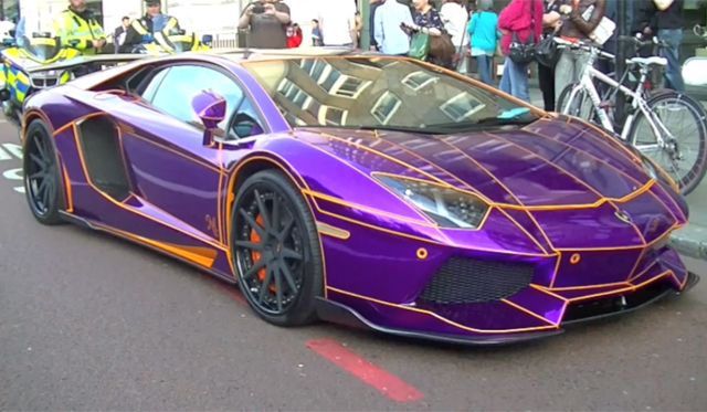 Video: Purple Lamborghini Aventador by Liberty Walk Seized in London