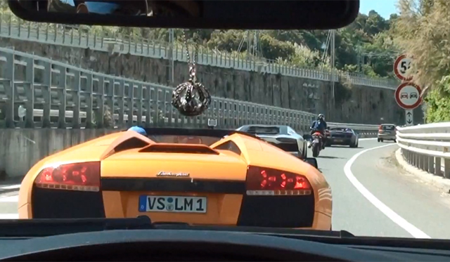 Video: Epic Tunnel run in three Lamborghini's