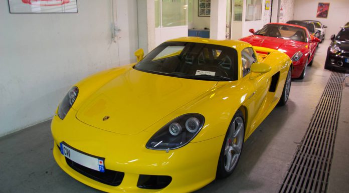 Gallery: Yellow Porsche Carrera GT in Paris