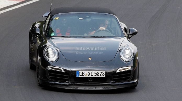 Spyshots: 2014 Porsche 911 Turbo S Cabriolet Testing