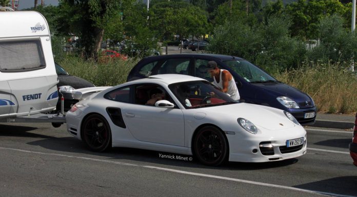 Porsche 911 Turbo Spotted Towing Caravan