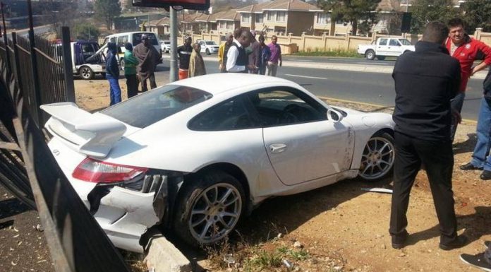 Car Crash: Porsche 911 GT3 Wrecked on Test Drive in Johannesburg