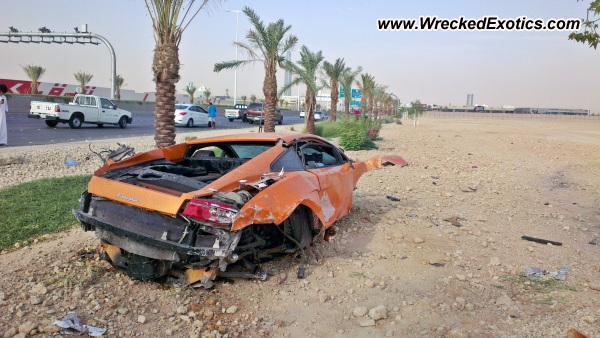 Saudi Arabian Lamborghini Gallardo LP560-4 Destroyed