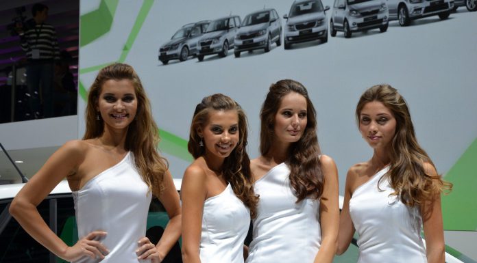 Frankfurt Motor Show 2013 Girls