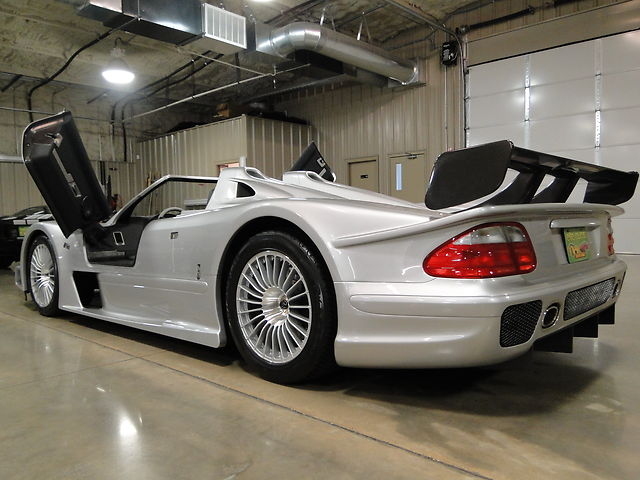 2002 Mercedes-Benz CLK GTR Roadster to be Auctioned Again