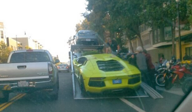 Another Bright Green Lamborghini Aventador Crashes in the U.S.