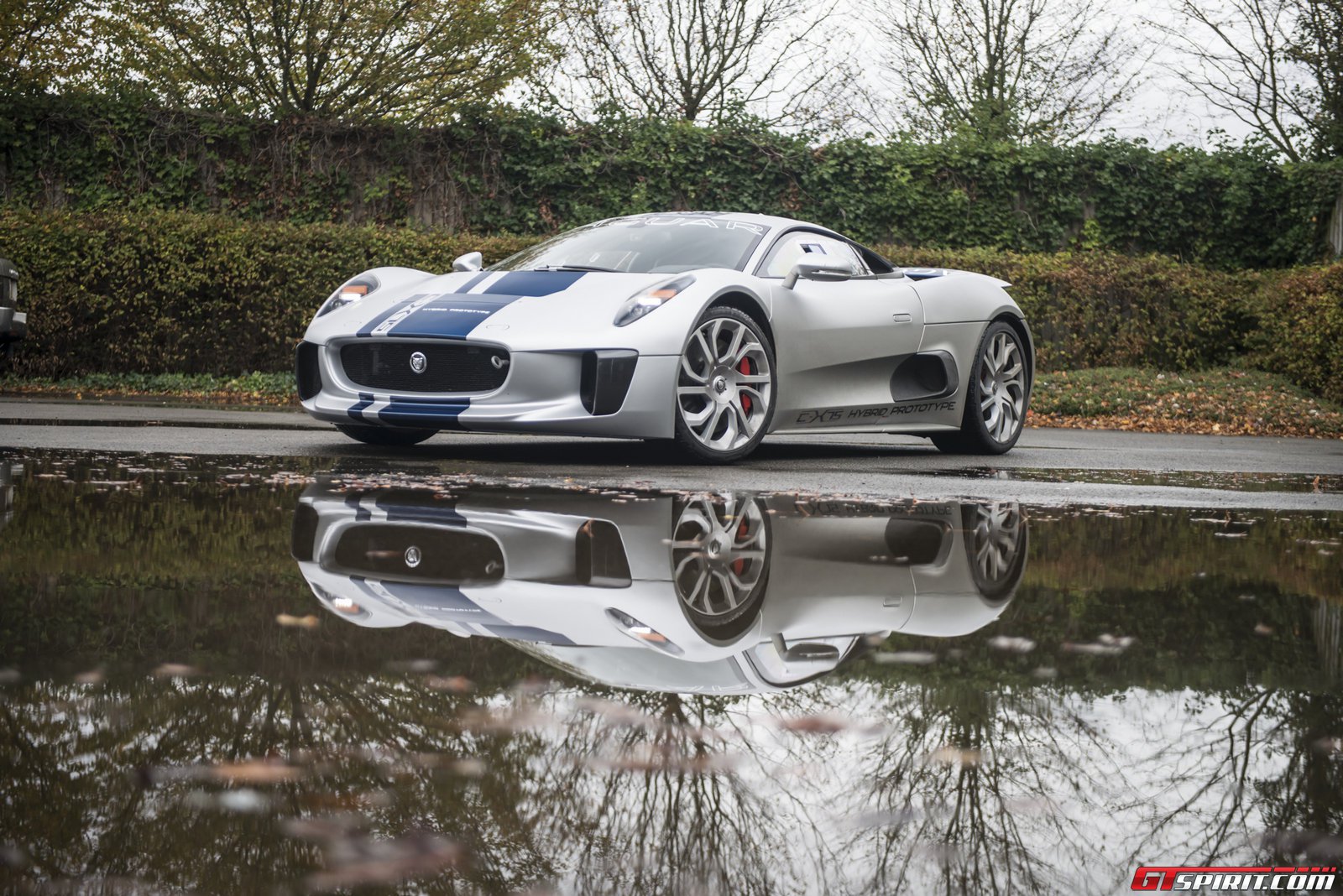 Jaguar c x75