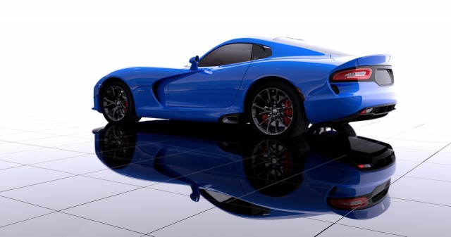 SRT Announces New 2014 Viper Color is 'Competition Blue'