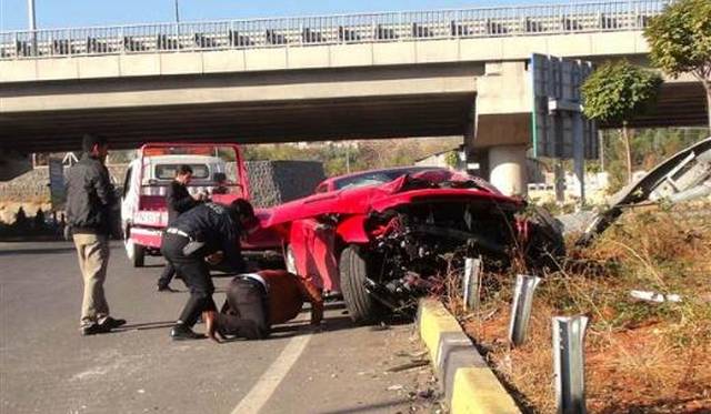Ferrari California Crashed by Footballer Artem Milevskiy