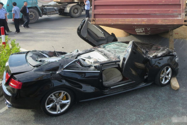 Audi S5 Crushed by Shipping Container in China