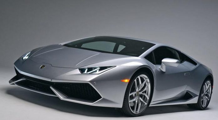 Lamborghini Huracán Debuts New Engine Cover in Fresh Batch of Photos