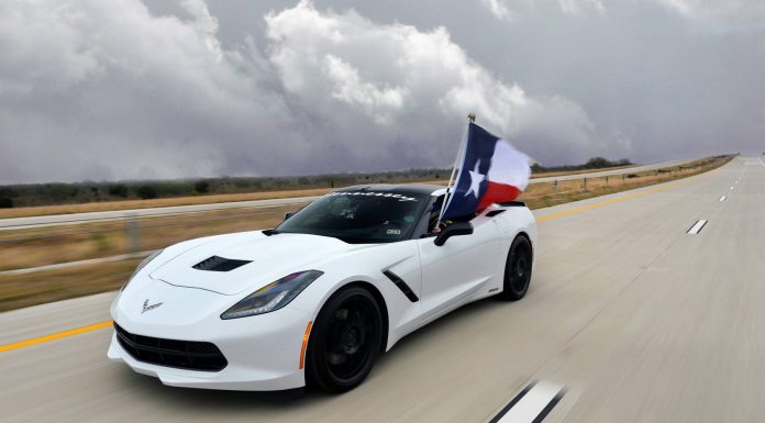 Chevrolet Corvette Stingray HPE600 by Hennessey Hits 200mph on Texas Highway!