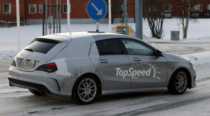 2015 Mercedes-Benz CLA Shooting Brake Tests in the Snow