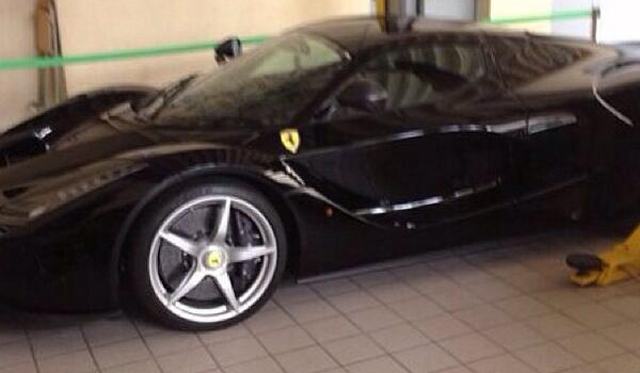 Samuel Eto’o's Black Ferrari LaFerrari Spotted