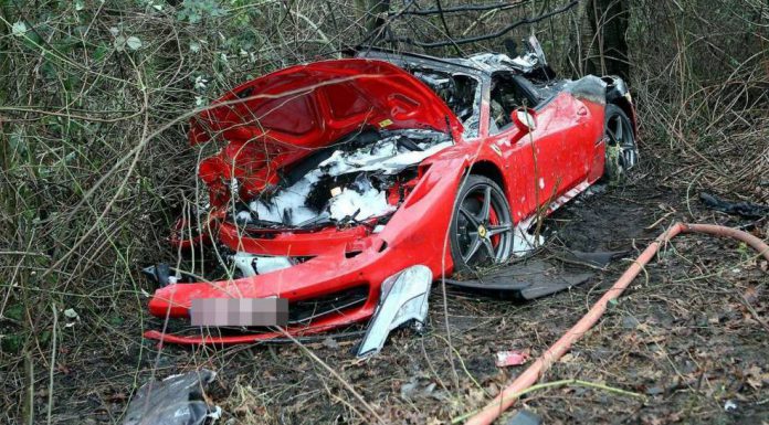 Ferrari 458 Spider Crashes in Germany Killing Two