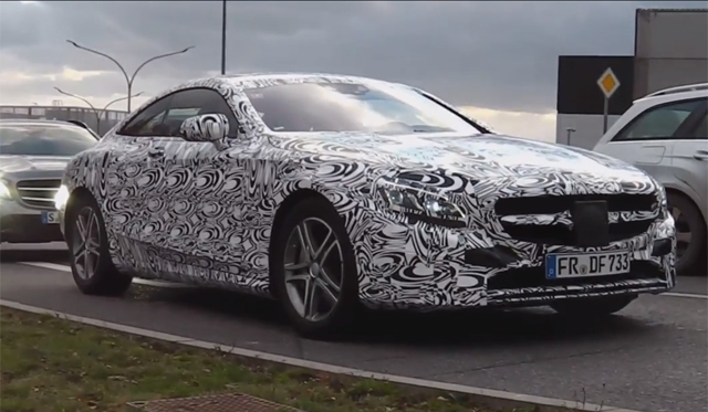 2015 Mercedes-Benz S-Class Coupe Filmed on the Move