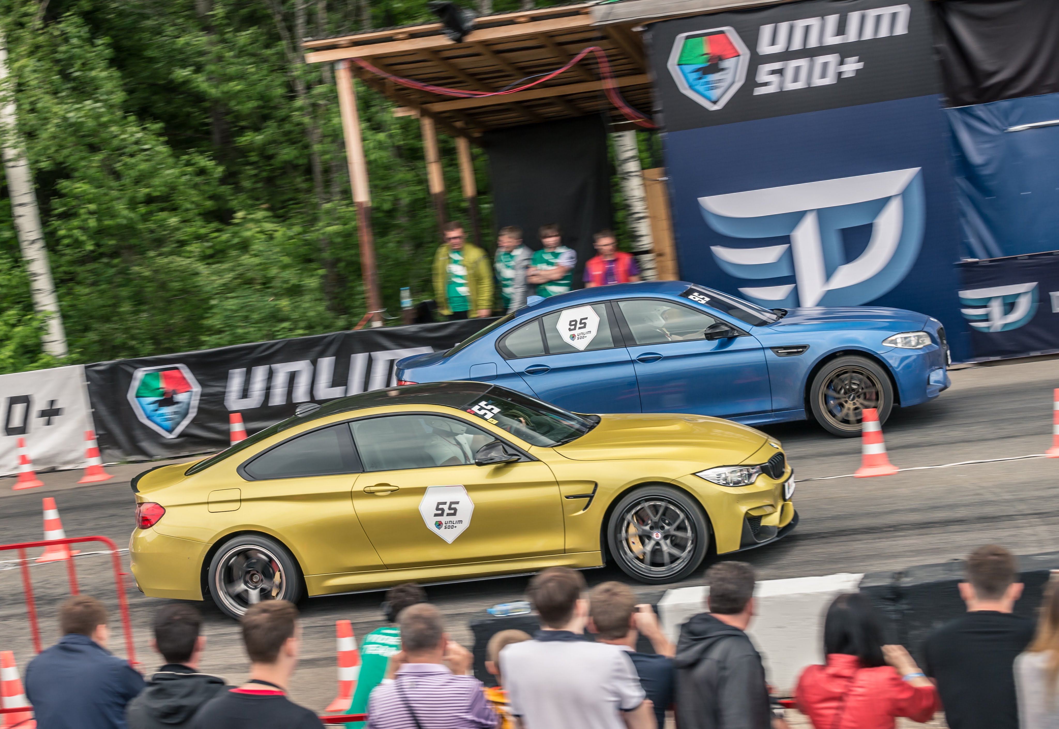 BMW m5 vs BMW m4