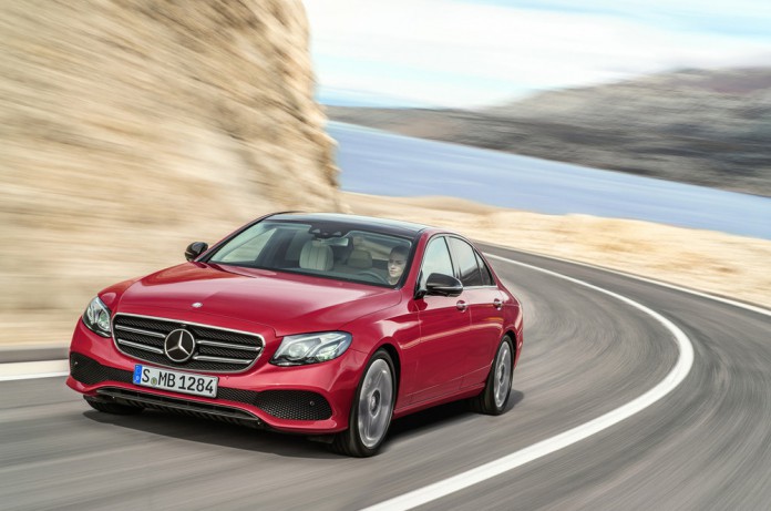 2017 Mercedes-Benz E-Class Photos (21)