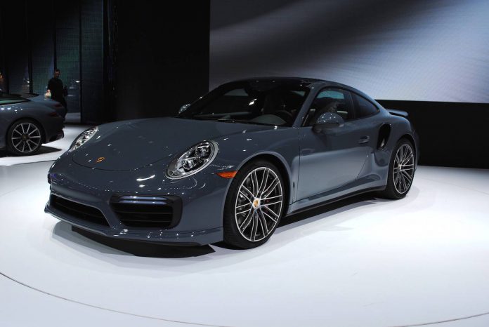 2017 Porsche 911 Turbo 