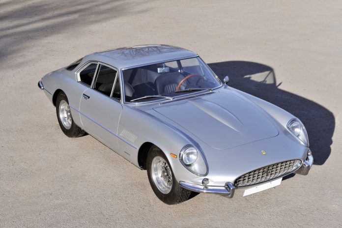 Ferrari 400 Superamerica LWB Coupé Aerodinamico at RM Sothebys Paris 2016