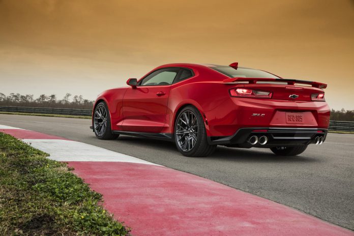 2017 Chevrolet Camaro ZL1 (2)