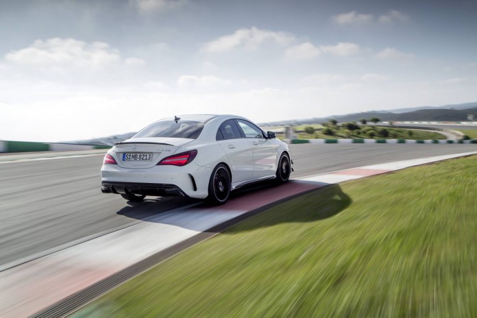 2017 Mercedes-AMG CLA 45