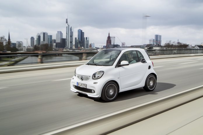 smart BRABUS fortwo coupé, 2016, white