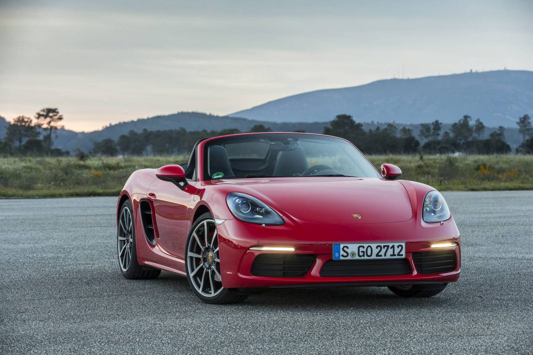 Porsche Boxster s красный