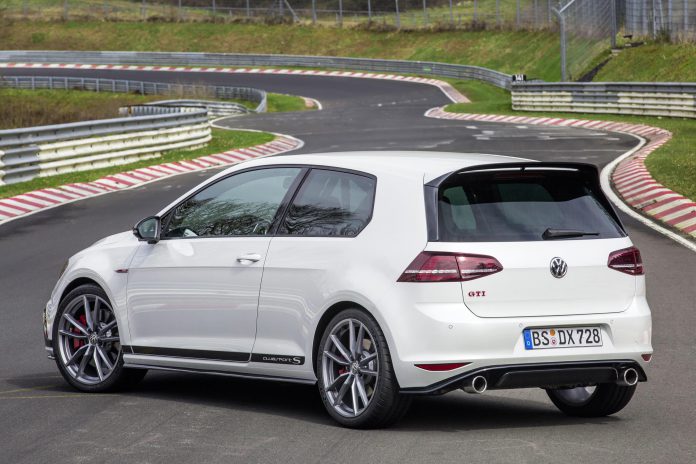 011_VW Golf GTI Clubsport S