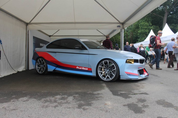 BMW 2002 Hommage (6)