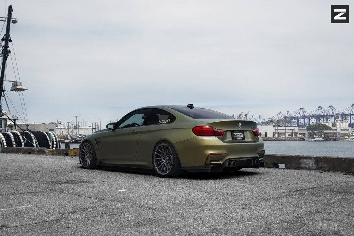 BMW M4 (2)